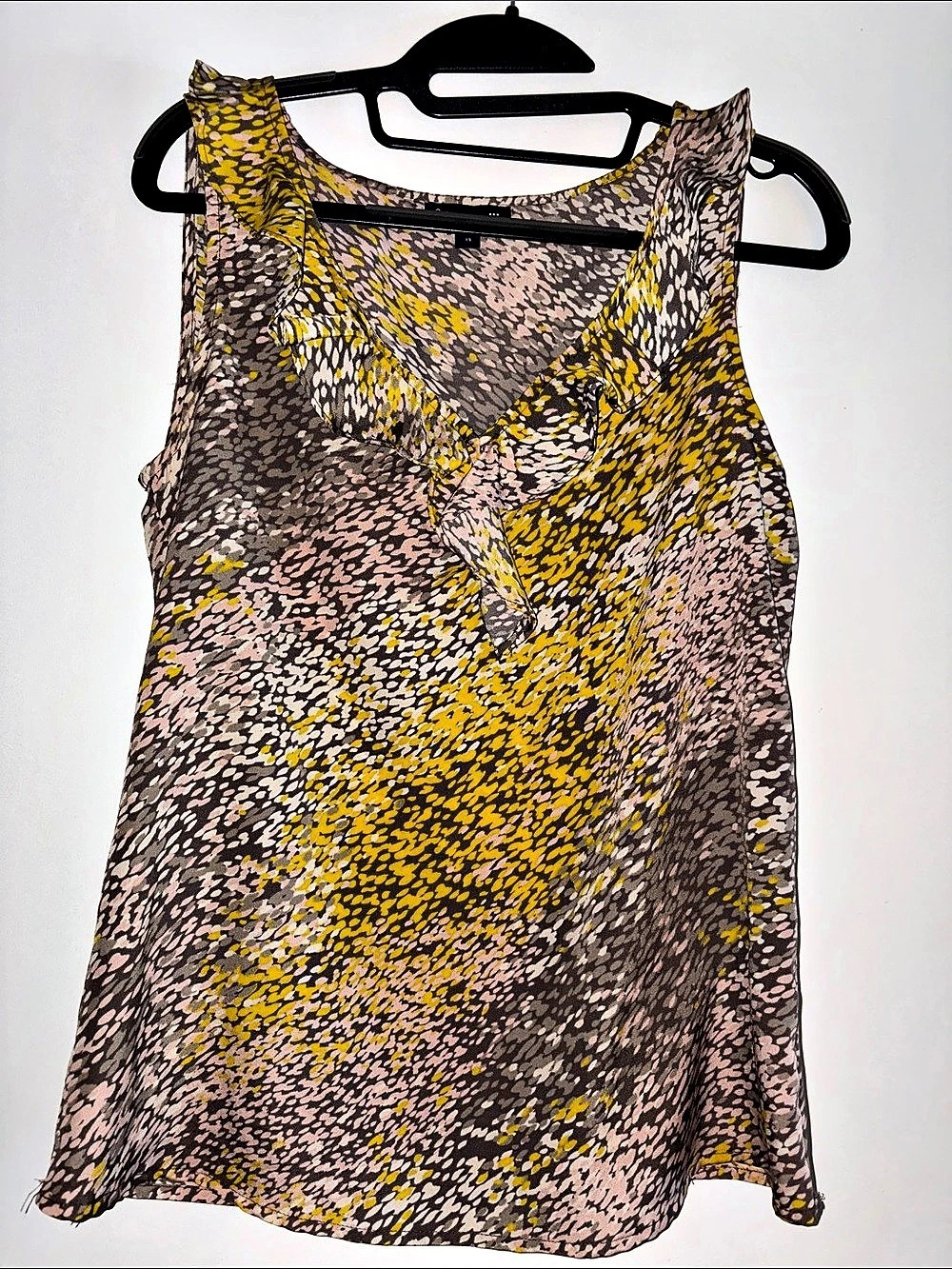 Gap Animal Print Tank Top V-Neck in Yellow & Brown Size X